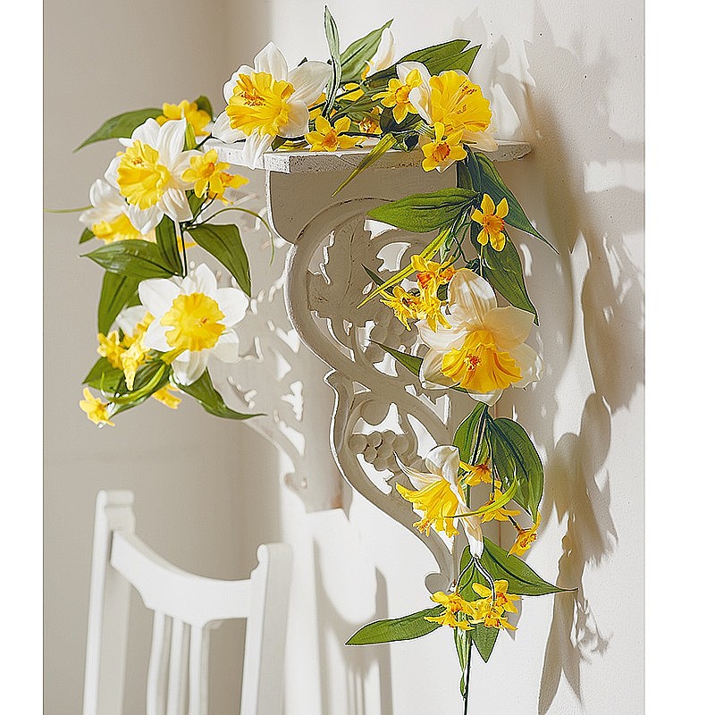 Buy Daffodil Garland from Museum Selection.