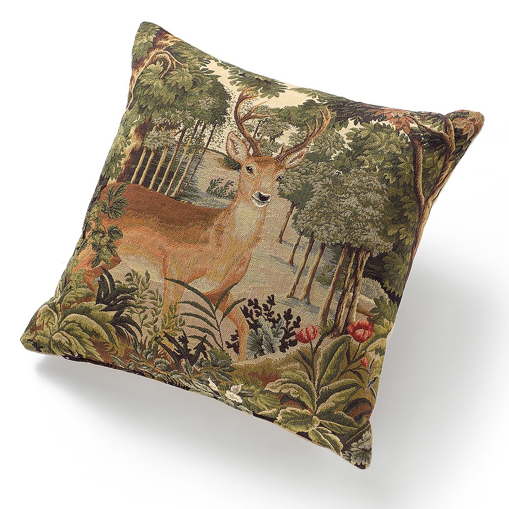 Tapestry deer online