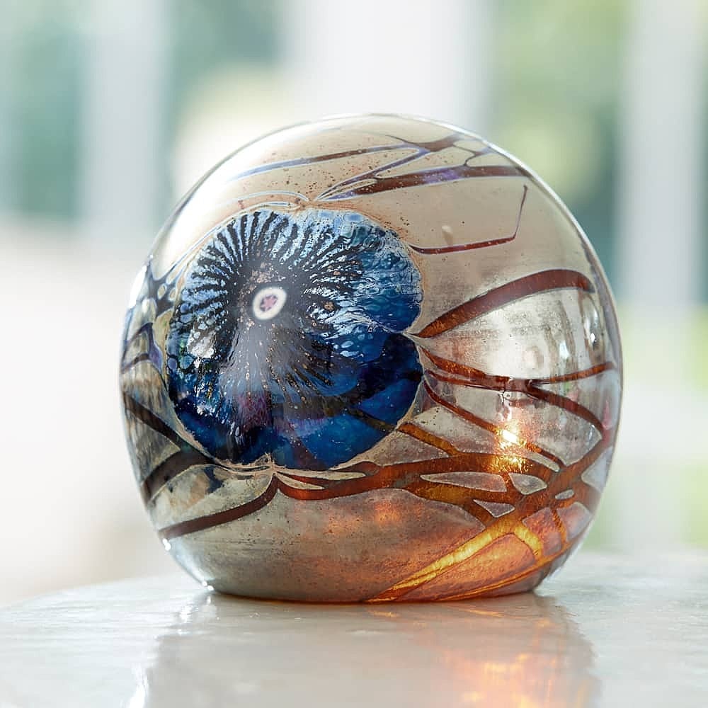 Limited Edition Flower Paperweight Museum Selection