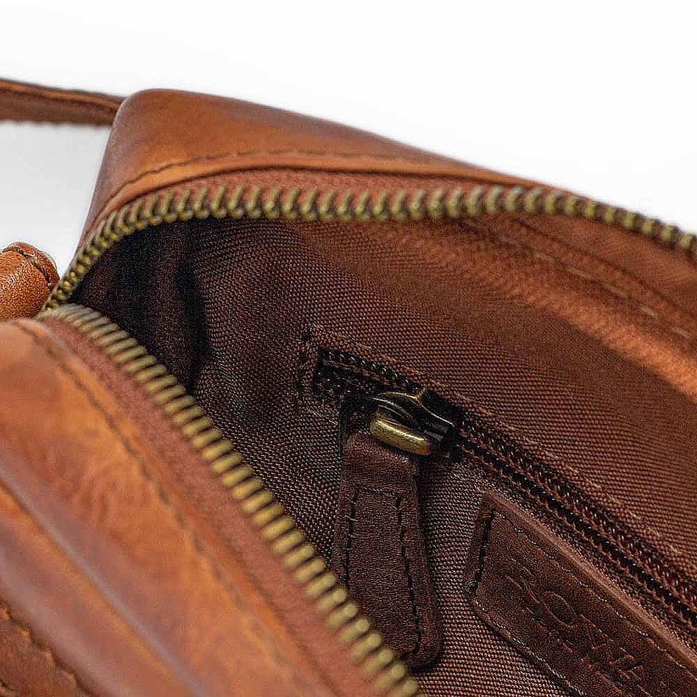 Cambridge Cross-body Bag | Museum Selection