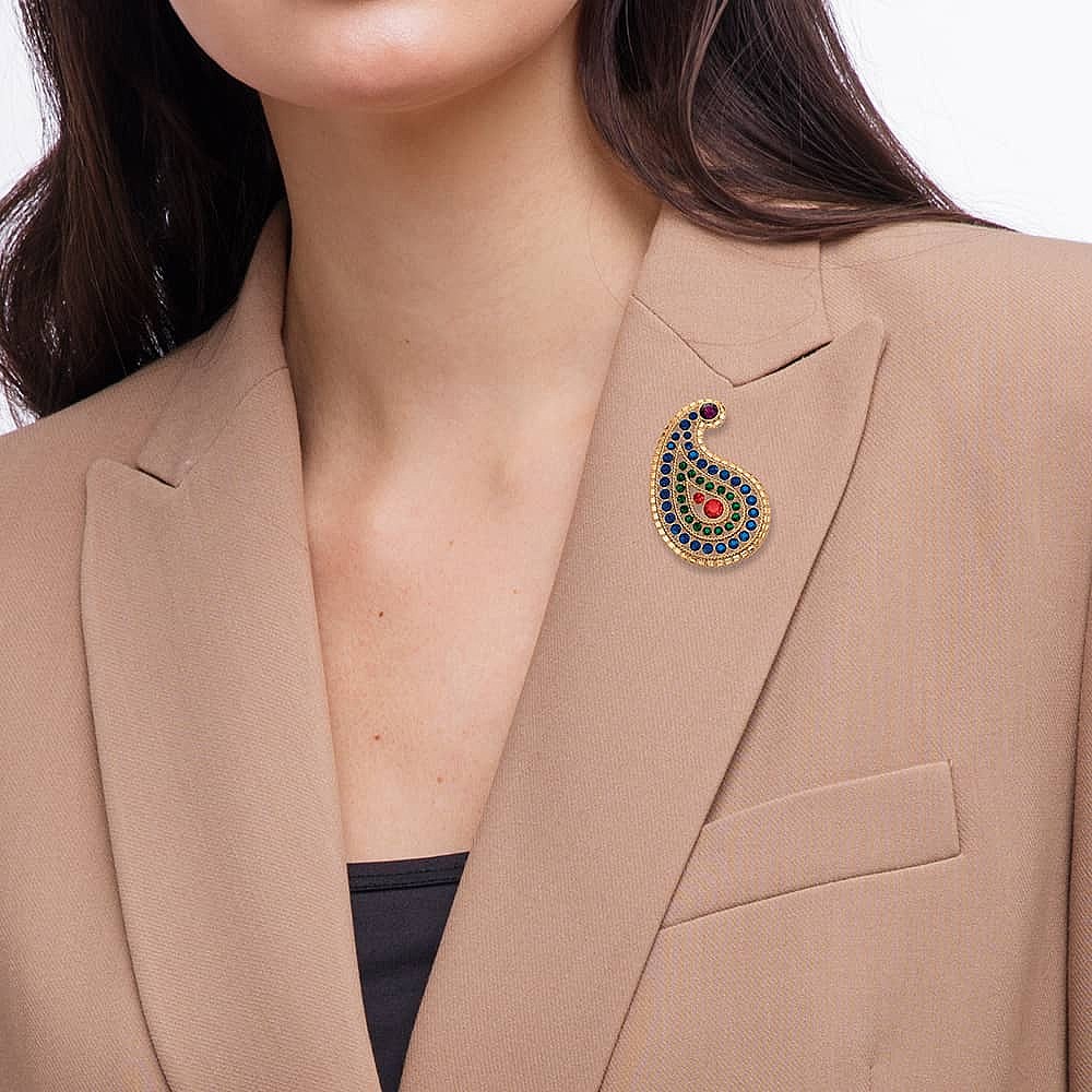 Branded brooch discount