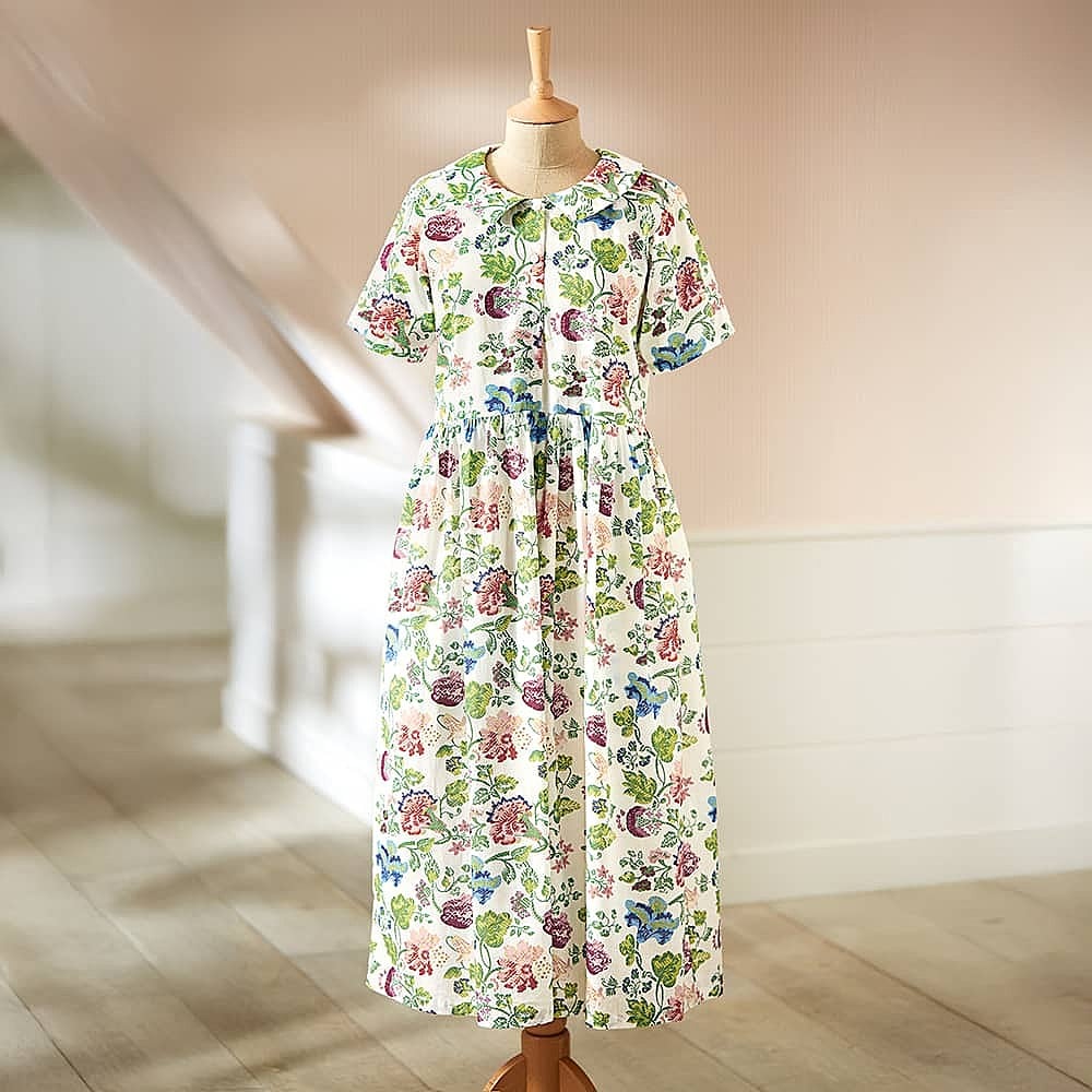 white christmas dresses 40s HUGE YELLOW ROSE BORDER PRINT GAUZE COTTON SUMMER DRESS main image 1